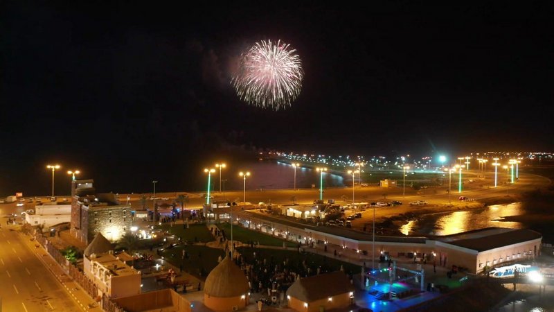 الألعاب النارية تعلن بدء 